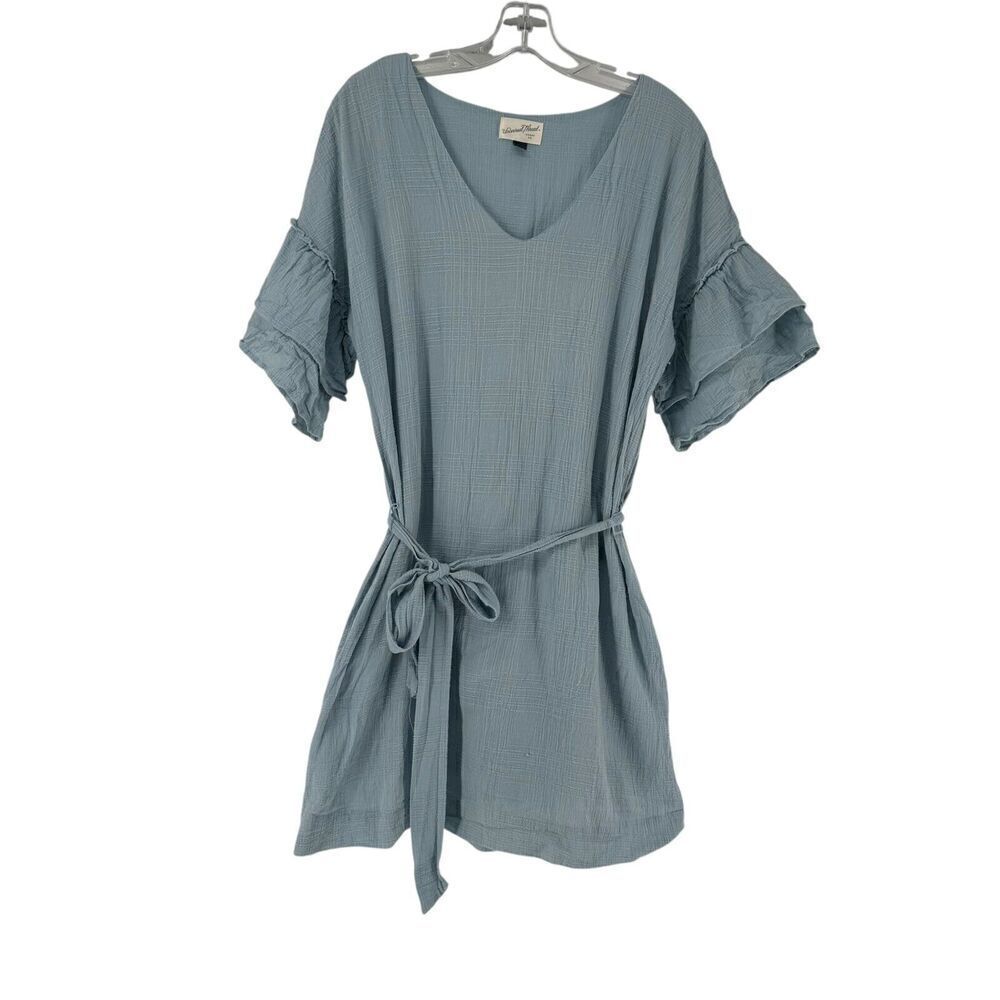 Universal Thread Blue Dress Ruffle Short Sleeve Belted V Neck Size M Preppy
